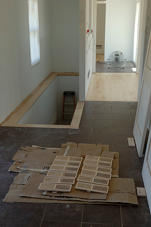Entry and stairs to lower level