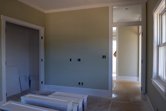Guestroom/paintshop