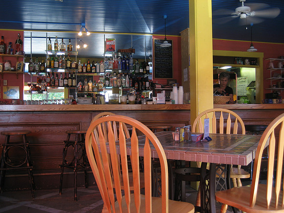 Lunch at Gelly's